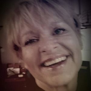 Meet your Posher, Beth